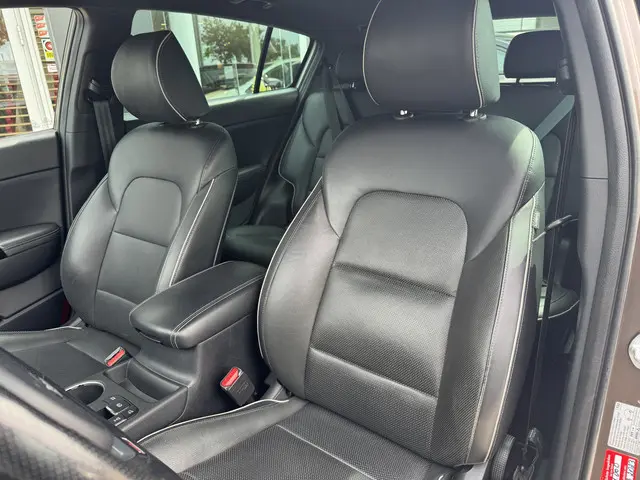 Kia Sportage 1.6 T-GDI 4WD GT-Line 2016 Benzine 11