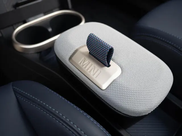 MINI 3-Deurs C 2025 Benzine 37