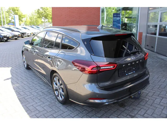 Ford Focus Wagon 1.5 EcoBlue ST Line X 2024 Diesel 6