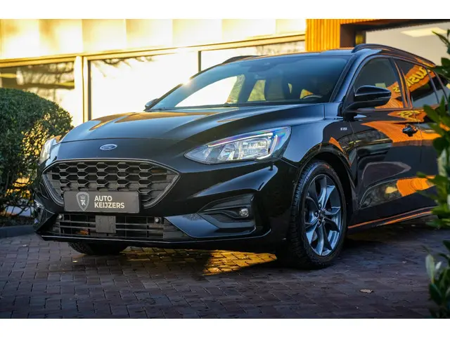 Ford Focus Wagon 1.0 EcoBoost ST Line 2019 Benzine 10