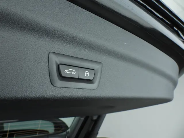 BMW iX1 xDrive30 2025 Elektrisch 23