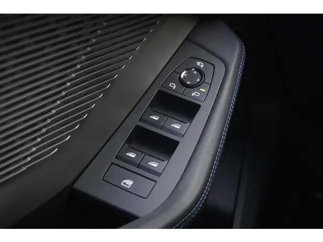 BMW 1 Serie 120 2025 Benzine 30