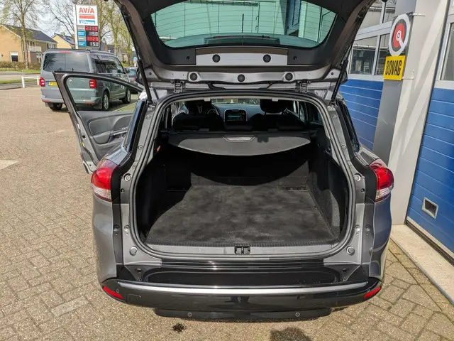 Renault Clio Estate 0.9 TCe Night&Day 2016 Benzine 6