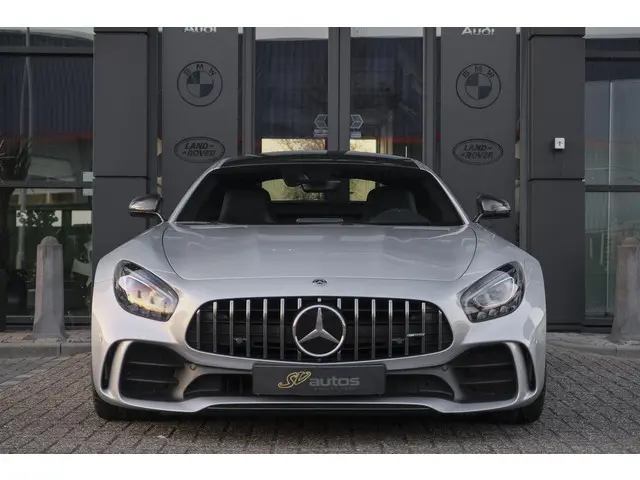 Mercedes-Benz AMG GT R 4.0 V8 585pk GTR 2018 Benzine 16