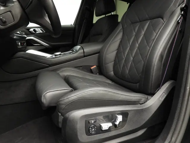 BMW X6 xDrive 30d 2024 Diesel 18