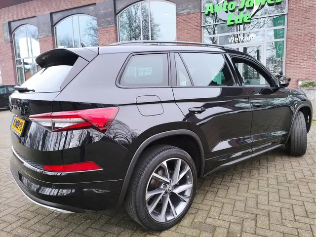 Škoda Kodiaq 1.5 TSI DSG Sportline Business 2023 Benzine 6