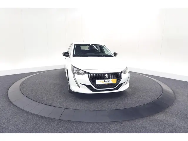 Peugeot 208 PureTech 100 Allure Pack 2023 Benzine 69