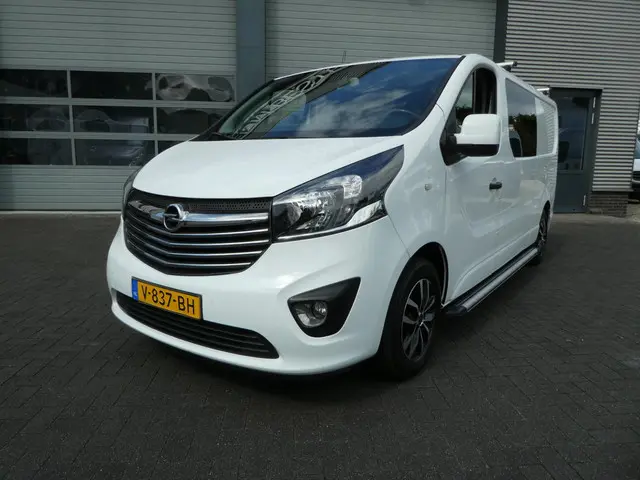 Opel Vivaro 1.6 CDTI L2H1 DC dubbel cabine 2016 Diesel 2