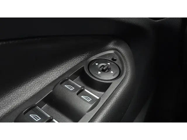 Ford Kuga 1.5 Trend 2016 Benzine 14