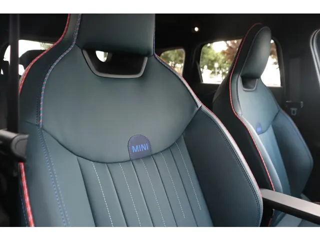 MINI Aceman SE 2024 Elektrisch 18