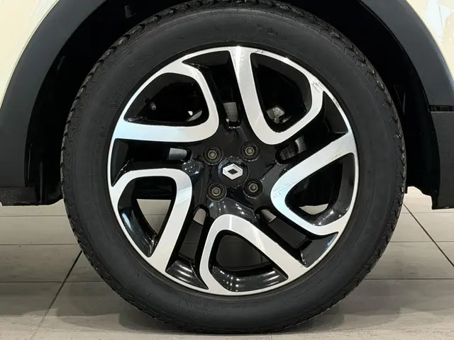 Renault Captur 0.9 TCe 90 Dynamique 2016 Benzine 24