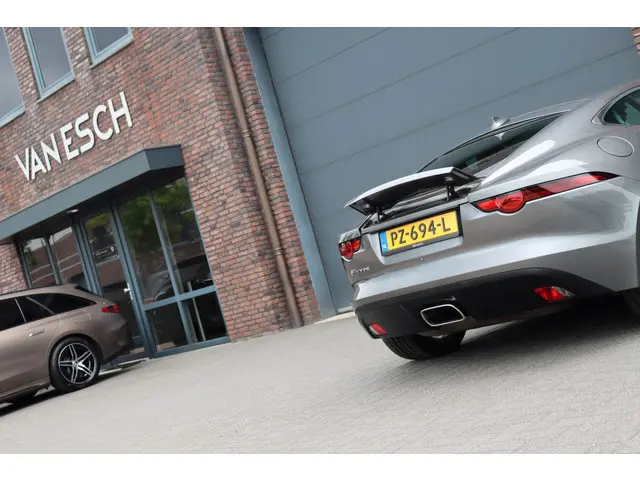 Jaguar F-Type 2.0T 301 PK Aut8 | 2017 Benzine 21