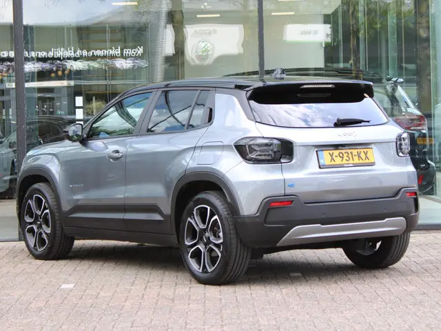Jeep Avenger 1st Edition 54 kWh 2023 Elektrisch 2