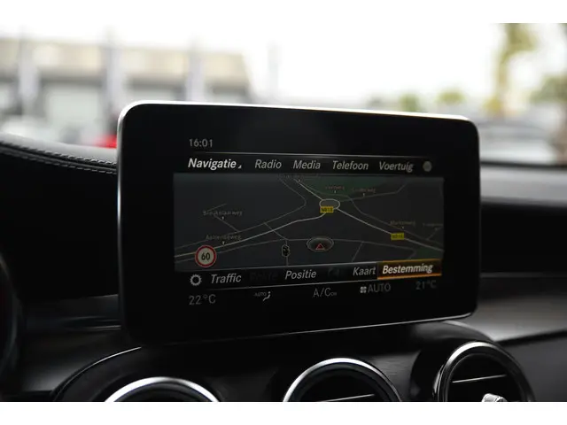 Mercedes-Benz GLC AMG 63 S 4MATIC+ 2018 Benzine 32