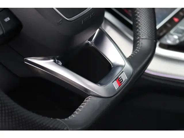 Audi Q8 50 TDI quattro S-Line | 2019 Hybride Diesel 16