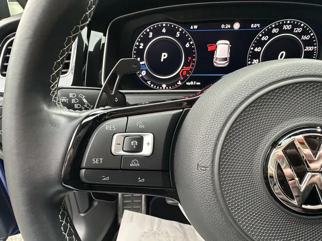 Volkswagen Golf 2.0 TSI 4Motion R 2017 Benzine 19