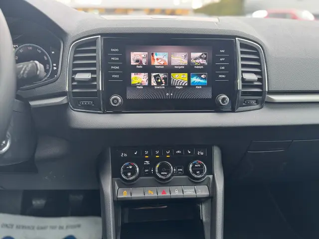 Škoda Karoq 1.0 TSI Business Edition 2022 Benzine 19