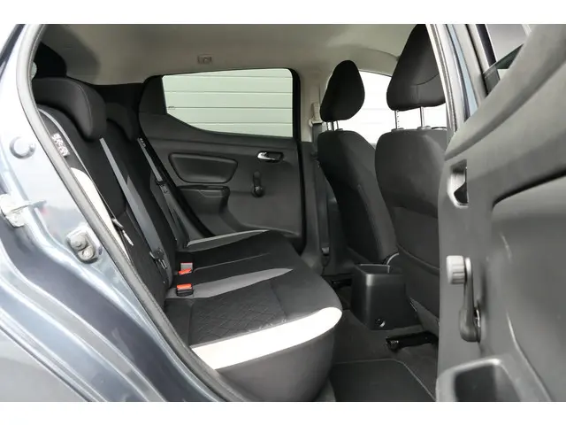 Nissan Micra 0.9 IG-T Business Edition 2018 Benzine 34