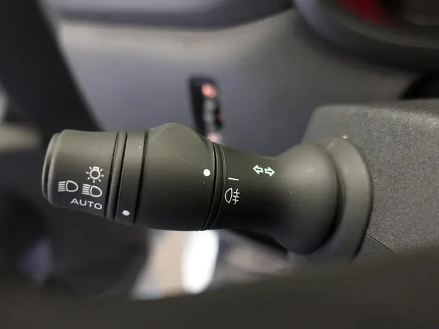 Renault Master T33 2.3 dCi 135 L2H2 2024 Diesel 15