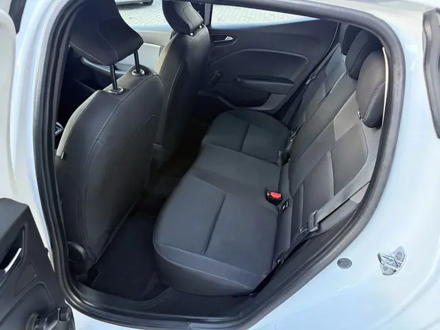 Renault Clio 1.0 TCe Life 2020 Benzine 9