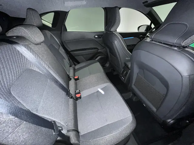 Mitsubishi ASX 1.8 HEV AT Intense+ 2026 Hybride Benzine 13