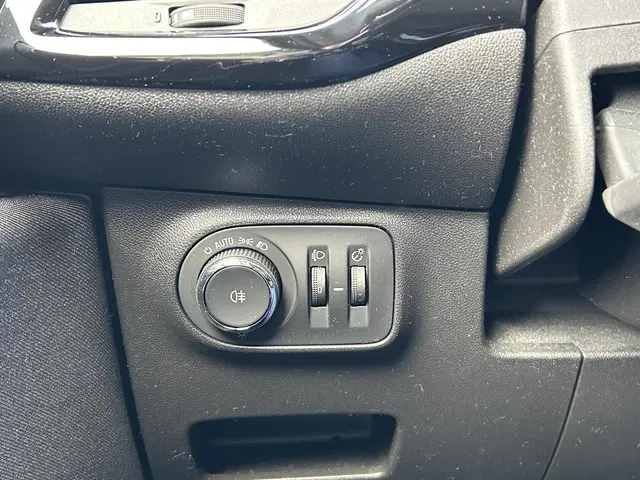 Opel Corsa 1.4 Black Edition 2018 Benzine 23