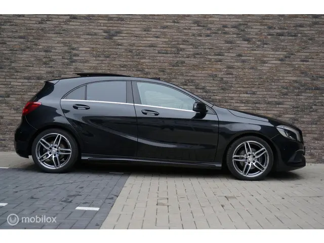 Mercedes-Benz A-Klasse 180 Prestige 2015 Benzine 27