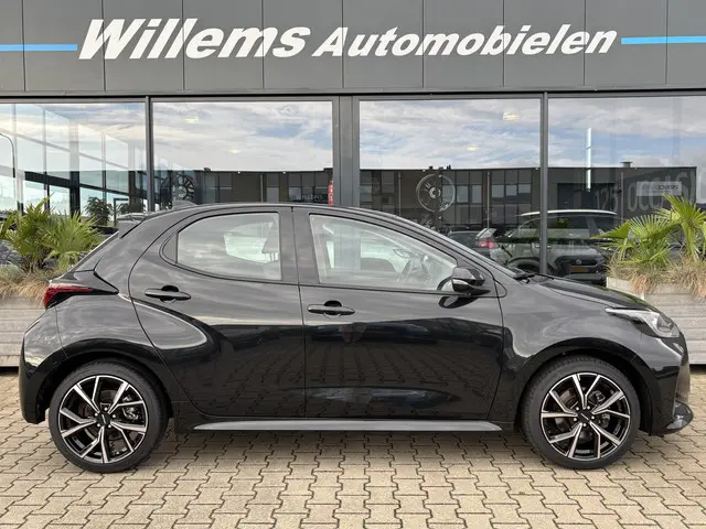 Toyota Yaris 1.5 Hybrid 2023 Hybride Benzine 3