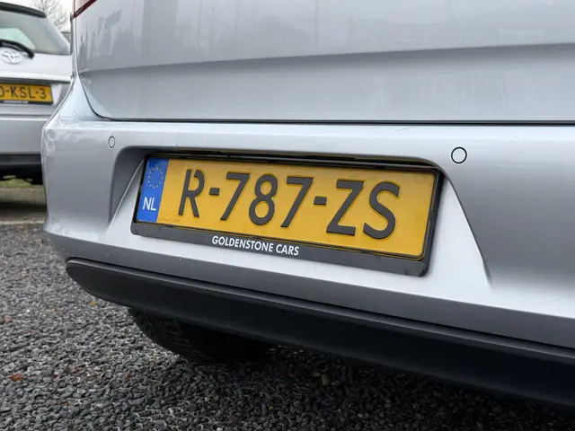 Volkswagen Golf 1.2 TSI Trendline 2017 Benzine 32