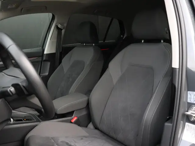 Volkswagen Golf 1.4 eHybrid 2021 Hybride Benzine 14