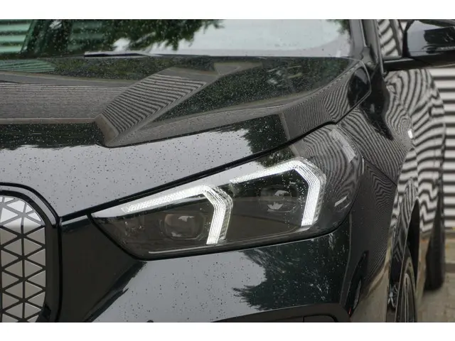 BMW iX1 eDrive20 67 kWh 2025 Elektrisch 24