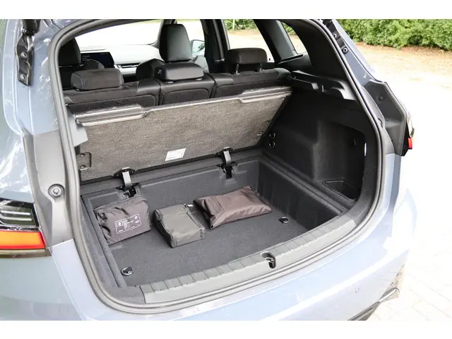 BMW 2 Serie Active Tourer 218i 2023 Benzine 52