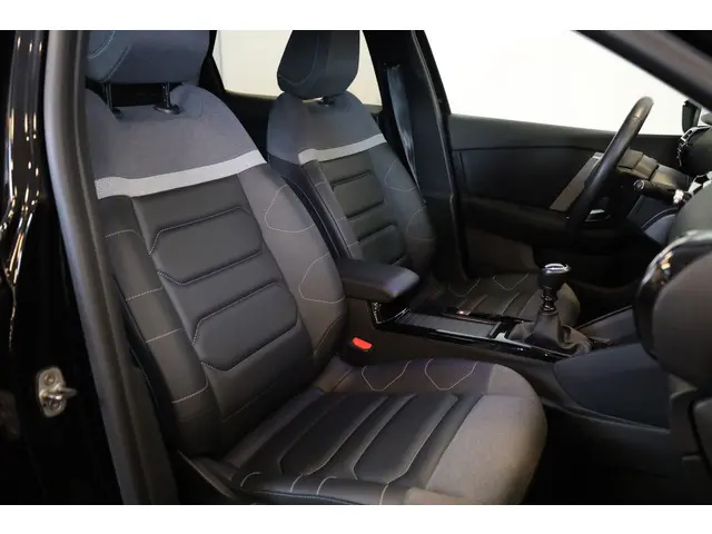 Citroën C4 PT 130 Shine 2022 Benzine 11