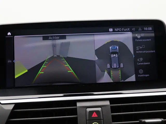 BMW iX3 80 kWh 2021 Elektrisch 28