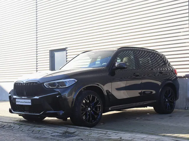 BMW X5 M Competition 2020 Benzine 46