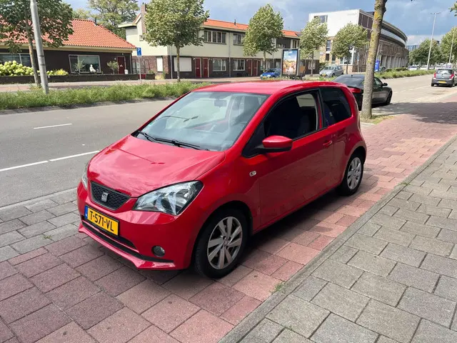 SEAT Mii 1.0 Style Sport airco navi 2012 Benzine 3