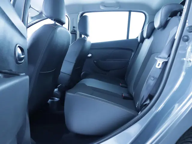 Dacia Sandero Stepway 0.9 TCe SL 2017 Benzine 8