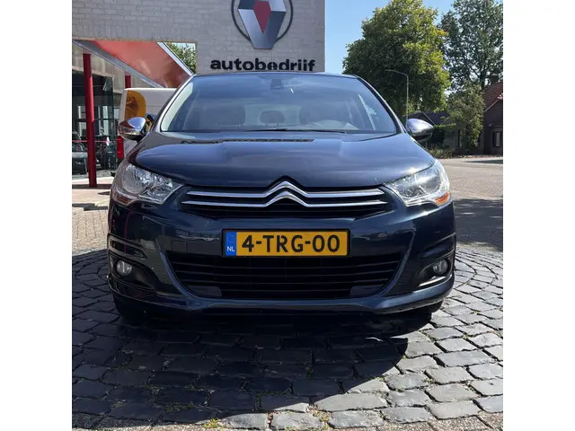 Citroën C4 1.2 PureTech Exclusive 2014 Benzine 22