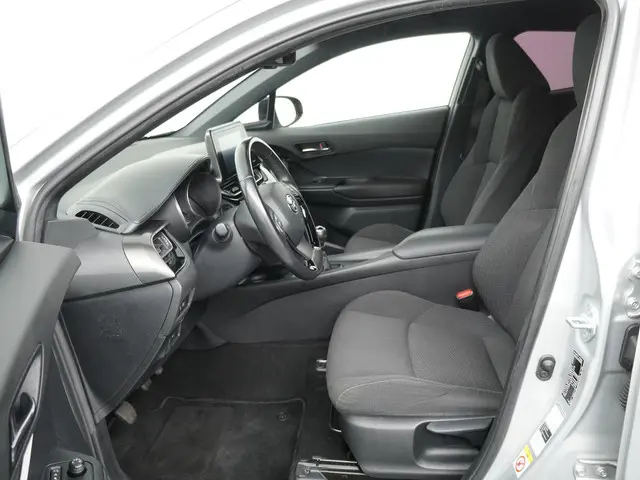 Toyota C-HR 1.2 Dynamic 2016 Benzine 11