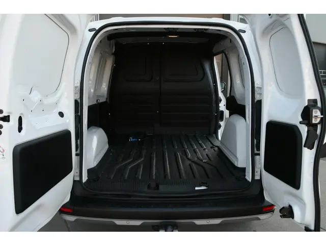 Nissan Townstar 1.3 CRUISE | CARPLAY | BTW AUTO 2022 Benzine 8