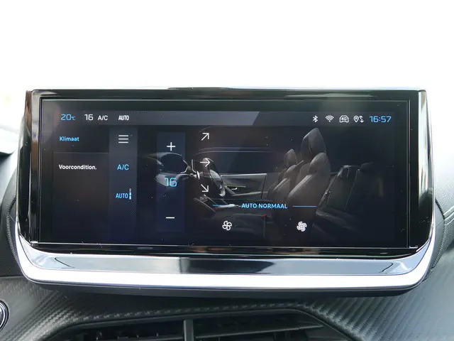 Peugeot e-2008 EV GT 54 kWh 2024 Elektrisch 22