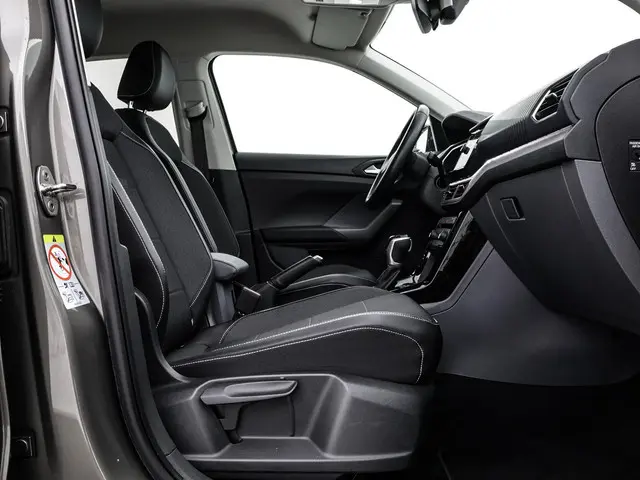 Volkswagen T-Cross 1.0 TSI 115pk DSG Style 2019 Benzine 11