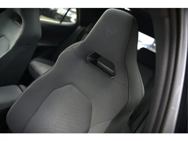 CUPRA Born Copper Edition One 62 kWh 2021 Elektrisch 28