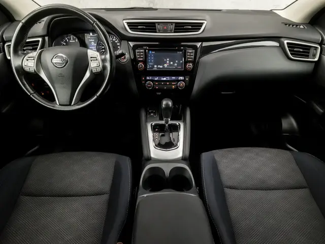 Nissan QASHQAI 1.2 Connect Sport 2014 Benzine 6