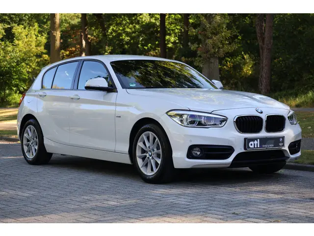 BMW 1 Serie 118i Corporate Lease Executive 2018 Benzine 7