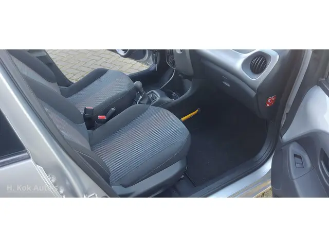 Peugeot 108 1.0 e-VTi Active TOP! 2015 Benzine 16