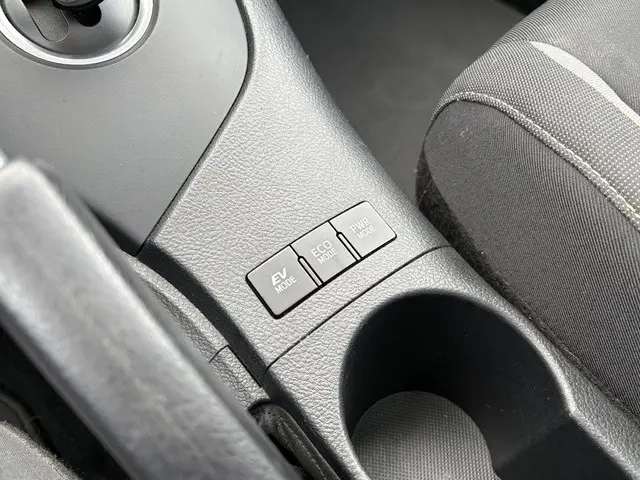 Toyota Auris 1.8 Hybrid Trend 2016 Hybride Benzine 28