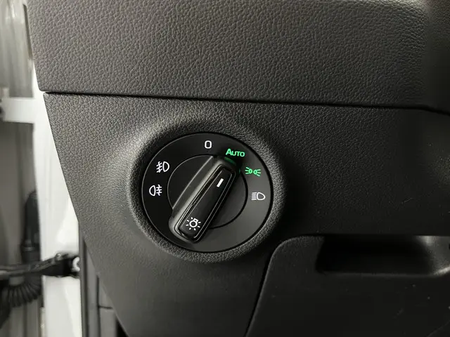 Škoda Karoq 1.5 TSI ACT Sportline 2020 Benzine 40