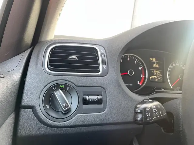 Volkswagen Polo 1.2 TSI Comfortline 2013 Benzine 11