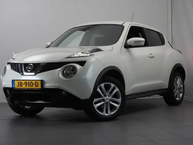 Nissan Juke 1.6 N-Connecta 2016 Benzine 17